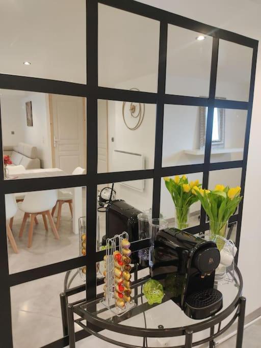 Appartement 100M2, Independant Dans Notre Maison Garennes-sur-Eure Luaran gambar